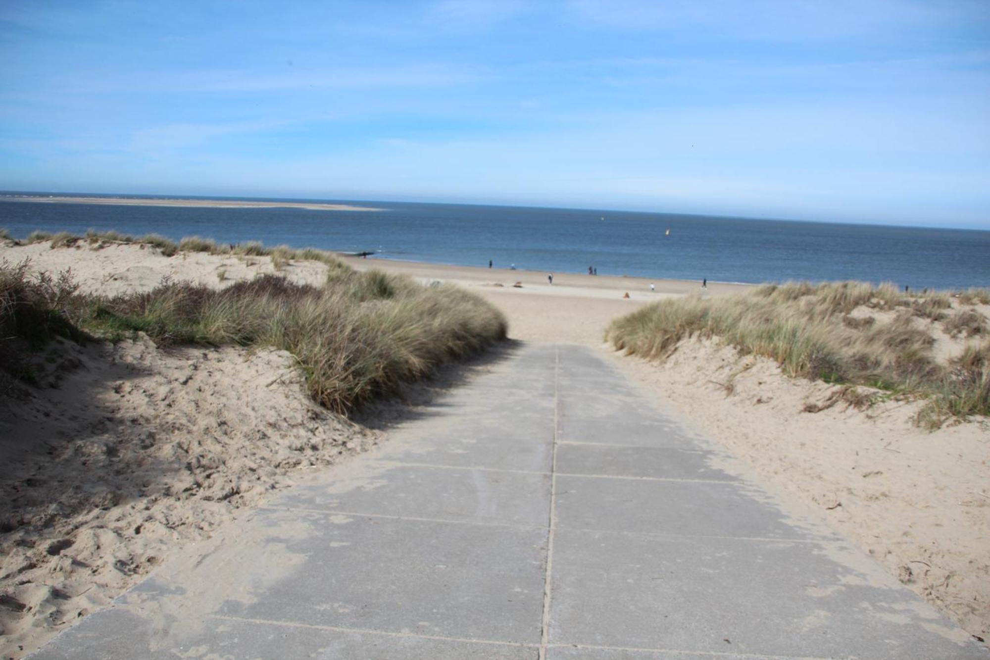 Bondi Beach Renesse Exterior photo